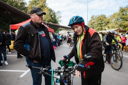 Otvoritev kolesarske CE-SˇT-SˇE-140